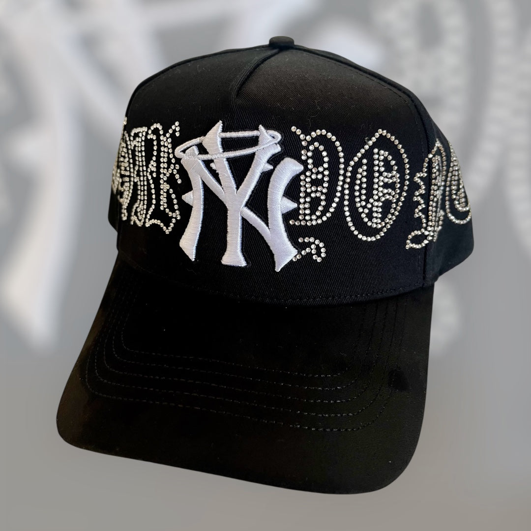 Thirtyone Hats CRYSTALS white